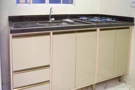 Cozinha de apartamento para alugar com 1 quarto, 280m² em Penha de França, São Paulo