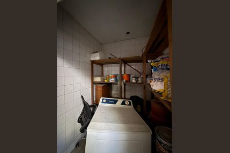 Casa para alugar com 300m², 3 quartos e 2 vagas