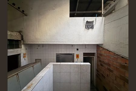 Casa para alugar com 300m², 3 quartos e 2 vagas