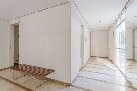 Apartamento à venda com 88m², 2 quartos e 1 vagaHall social