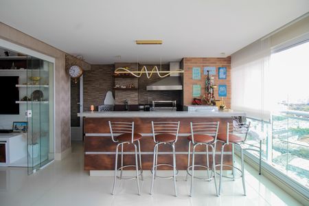 Apartamento para alugar com 133m², 3 quartos e 2 vagas