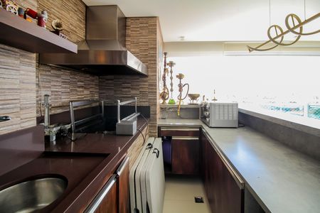 Apartamento para alugar com 133m², 3 quartos e 2 vagas Apartamento para alugar com 133m², 3 quartos e 2 vagasVaranda gourmet e Churrasqueira