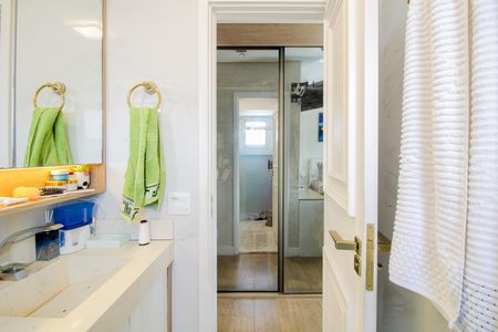 Apartamento para alugar com 133m², 3 quartos e 2 vagas Apartamento para alugar com 133m², 3 quartos e 2 vagasQuarto Suite 1 - Banheiro