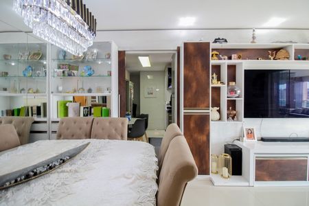 Apartamento para alugar com 133m², 3 quartos e 2 vagas Apartamento para alugar com 133m², 3 quartos e 2 vagasSala