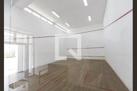 Apartamento para alugar com 133m², 3 quartos e 2 vagas Apartamento para alugar com 133m², 3 quartos e 2 vagasÁrea comum - Quadra