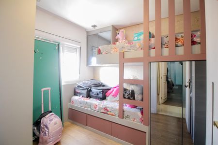 Apartamento para alugar com 133m², 3 quartos e 2 vagas Apartamento para alugar com 133m², 3 quartos e 2 vagasQuarto Suite 2