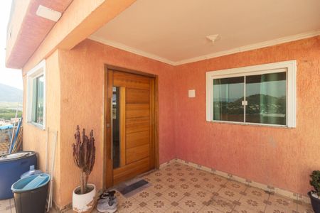 Casa para alugar com 80m², 2 quartos e sem vaga Casa para alugar com 80m², 2 quartos e sem vagaVaranda