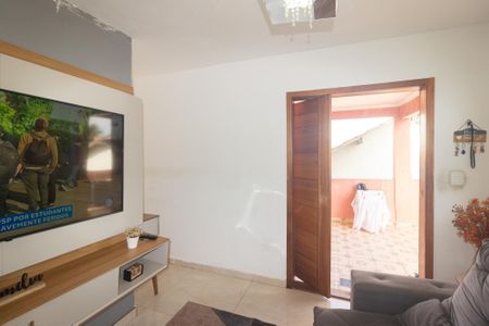 Sala de casa para alugar com 2 quartos, 80m² em Campo Grande, Rio de Janeiro