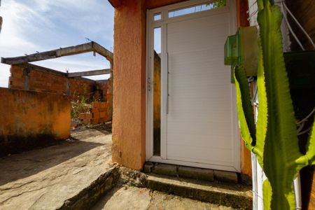 Casa para alugar com 80m², 2 quartos e sem vaga Casa para alugar com 80m², 2 quartos e sem vagaEntrada