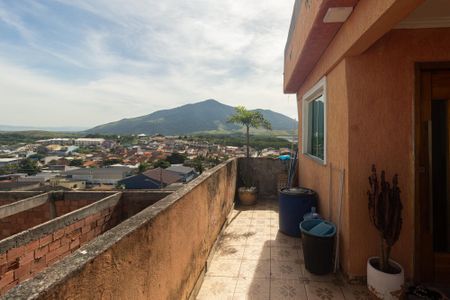 Casa para alugar com 80m², 2 quartos e sem vaga Casa para alugar com 80m², 2 quartos e sem vagaVaranda