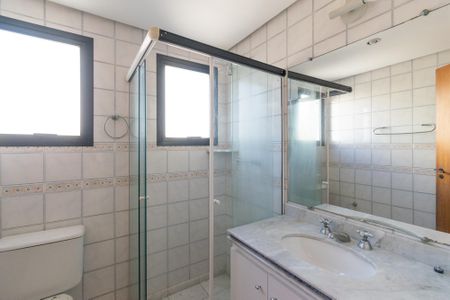 Apartamento para alugar com 150m², 3 quartos e 2 vagasBanheiro da Suíte 1