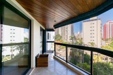 Apartamento para alugar com 150m², 3 quartos e 2 vagasVaranda