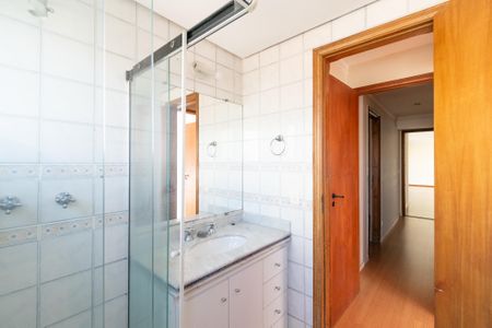 Apartamento para alugar com 150m², 3 quartos e 2 vagasBanheiro da Suíte 1