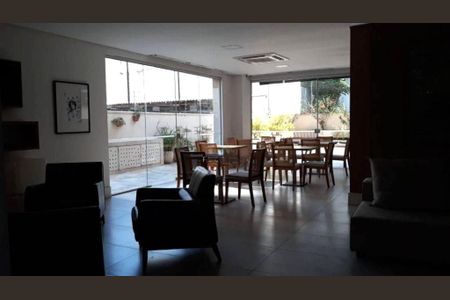 Apartamento para alugar com 148m², 4 quartos e 3 vagas