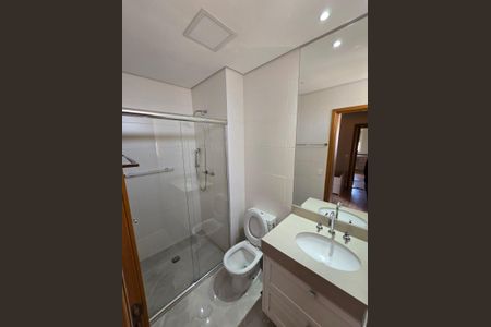 Apartamento para alugar com 145m², 3 quartos e 2 vagasBanheiro 