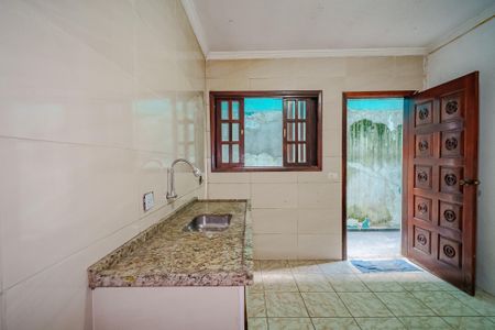 Casa para alugar com 70m², 1 quarto e sem vaga Casa para alugar com 70m², 1 quarto e sem vagaCozinha