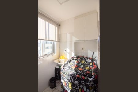 Apartamento à venda com 60m², 2 quartos e 1 vaga Apartamento à venda com 60m², 2 quartos e 1 vagaÁrea de Serviço