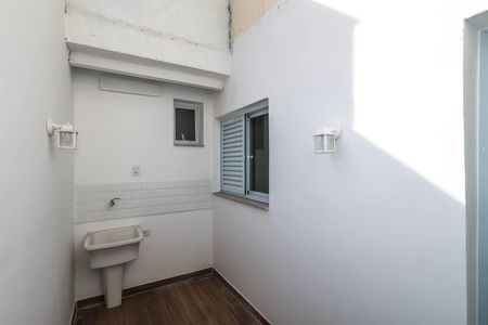 Casa para alugar com 91m², 3 quartos e 1 vagaÁrea de Serviço