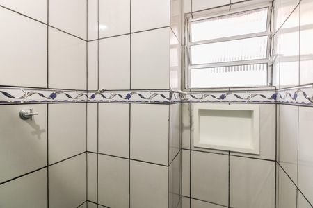 Casa de condomínio para alugar com 80m², 2 quartos e 1 vaga Casa de condomínio para alugar com 80m², 2 quartos e 1 vagaBanheiro