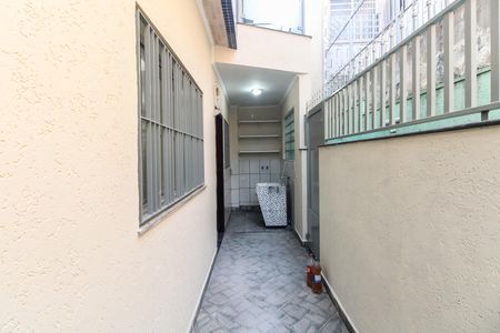 Casa de condomínio para alugar com 80m², 2 quartos e 1 vaga Casa de condomínio para alugar com 80m², 2 quartos e 1 vagaQuintal