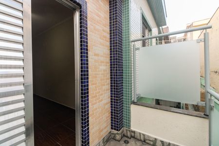 Casa de condomínio para alugar com 80m², 2 quartos e 1 vaga Casa de condomínio para alugar com 80m², 2 quartos e 1 vagaQuarto 2 - Varanda