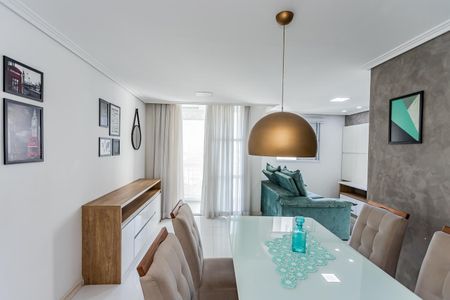 Sala de apartamento para alugar com 2 quartos, 60m² em Vila dos Remedios, São Paulo