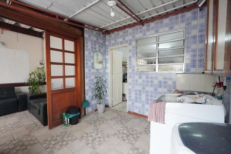 Casa para alugar com 180m², 3 quartos e sem vagaÁrea de Serviço