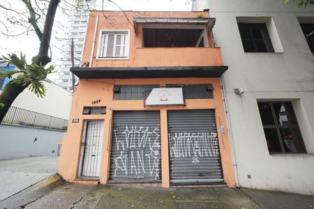 Casa para alugar com 180m², 3 quartos e sem vagaFachada