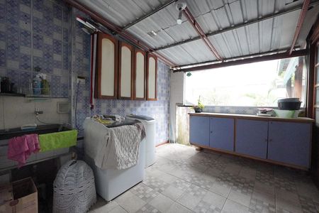 Casa para alugar com 180m², 3 quartos e sem vagaÁrea de Serviço