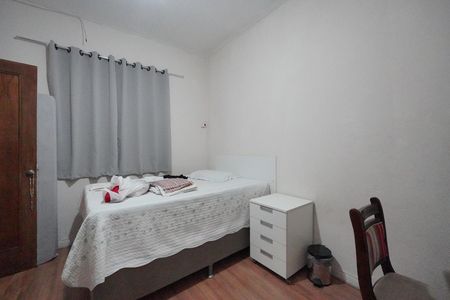 Quarto 2 de casa para alugar com 3 quartos, 180m² em Vila Mariana, São Paulo