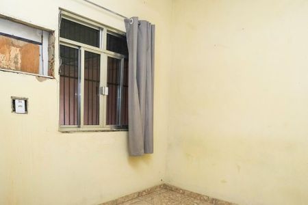 Quarto 1 de casa para alugar com 2 quartos, 45m² em Rocha Sobrinho, Mesquita