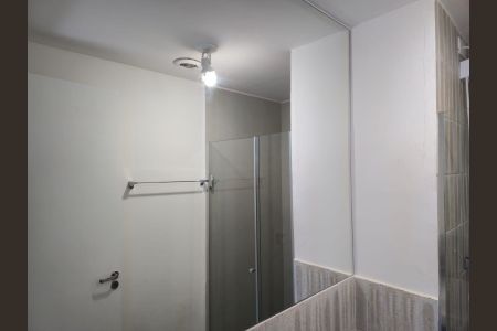 Banheiro Social de apartamento à venda com 1 quarto, 36m² em Vila das Bandeiras, Guarulhos