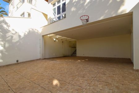 Casa para alugar com 275m², 5 quartos e 4 vagasGaragem