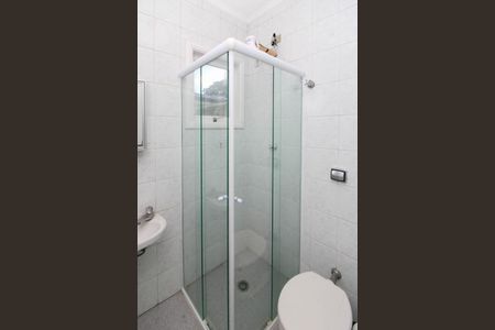 Casa para alugar com 275m², 5 quartos e 4 vagasBanheiro de serviço