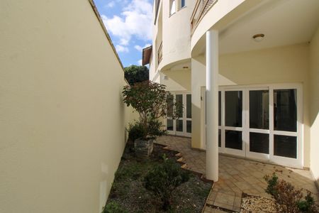 Casa para alugar com 275m², 5 quartos e 4 vagasJardim 