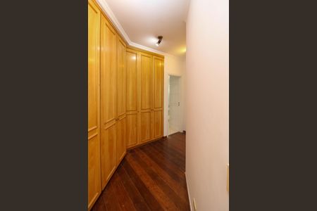 Casa para alugar com 275m², 5 quartos e 4 vagasSuíte 1