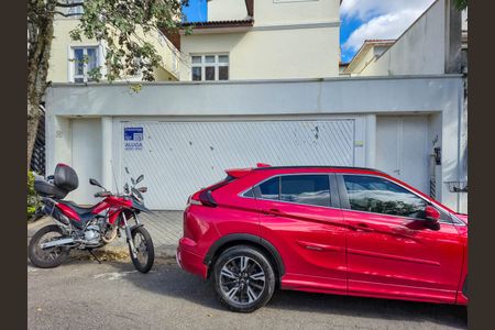 Casa para alugar com 275m², 5 quartos e 4 vagasPlaca