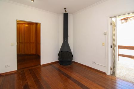 Casa para alugar com 275m², 5 quartos e 4 vagasSuíte 1