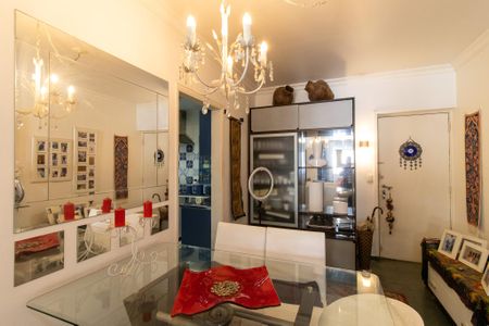 Sala de apartamento para alugar com 1 quarto, 58m² em Cambuí, Campinas