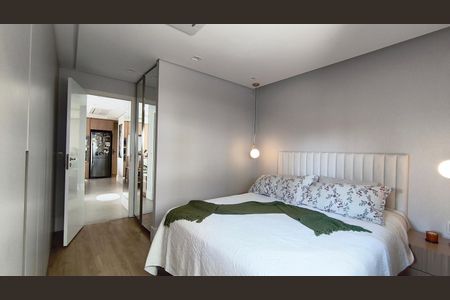 Suíte 2 de apartamento para alugar com 2 quartos, 144m² em Vila Mariana, São Paulo