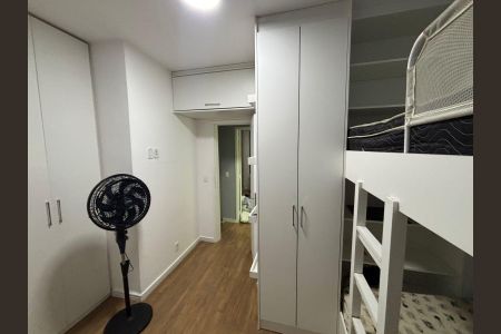 Casa de condomínio à venda com 100m², 2 quartos e 1 vagaQuarto