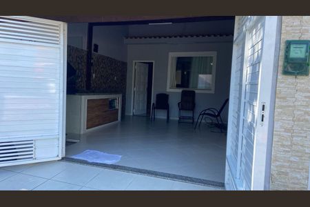 Casa de condomínio à venda com 100m², 2 quartos e 1 vagaÁrea Gourmet