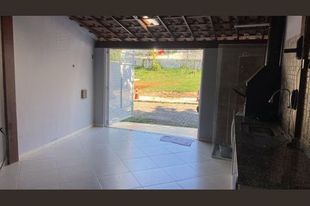 Casa de condomínio à venda com 100m², 2 quartos e 1 vagaÁrea Gourmet
