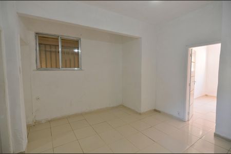 Sala de apartamento para alugar com 2 quartos, 65m² em Benfica, Rio de Janeiro