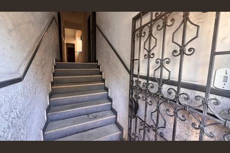 Apartamento para alugar com 65m², 2 quartos e sem vagaHall