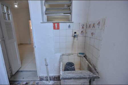 Apartamento para alugar com 65m², 2 quartos e sem vagaÁrea de Serviço