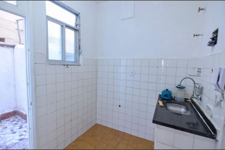 Apartamento para alugar com 65m², 2 quartos e sem vagaCozinha