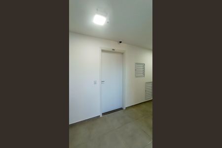 Apartamento para alugar com 45m², 2 quartos e 1 vagaPorta do apartamento 