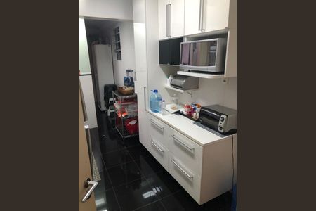 Apartamento à venda com 90m², 2 quartos e 1 vaga Apartamento à venda com 90m², 2 quartos e 1 vagaCozinha