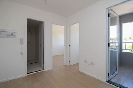 Apartamento para alugar com 29m², 2 quartos e sem vaga Apartamento para alugar com 29m², 2 quartos e sem vagaSala